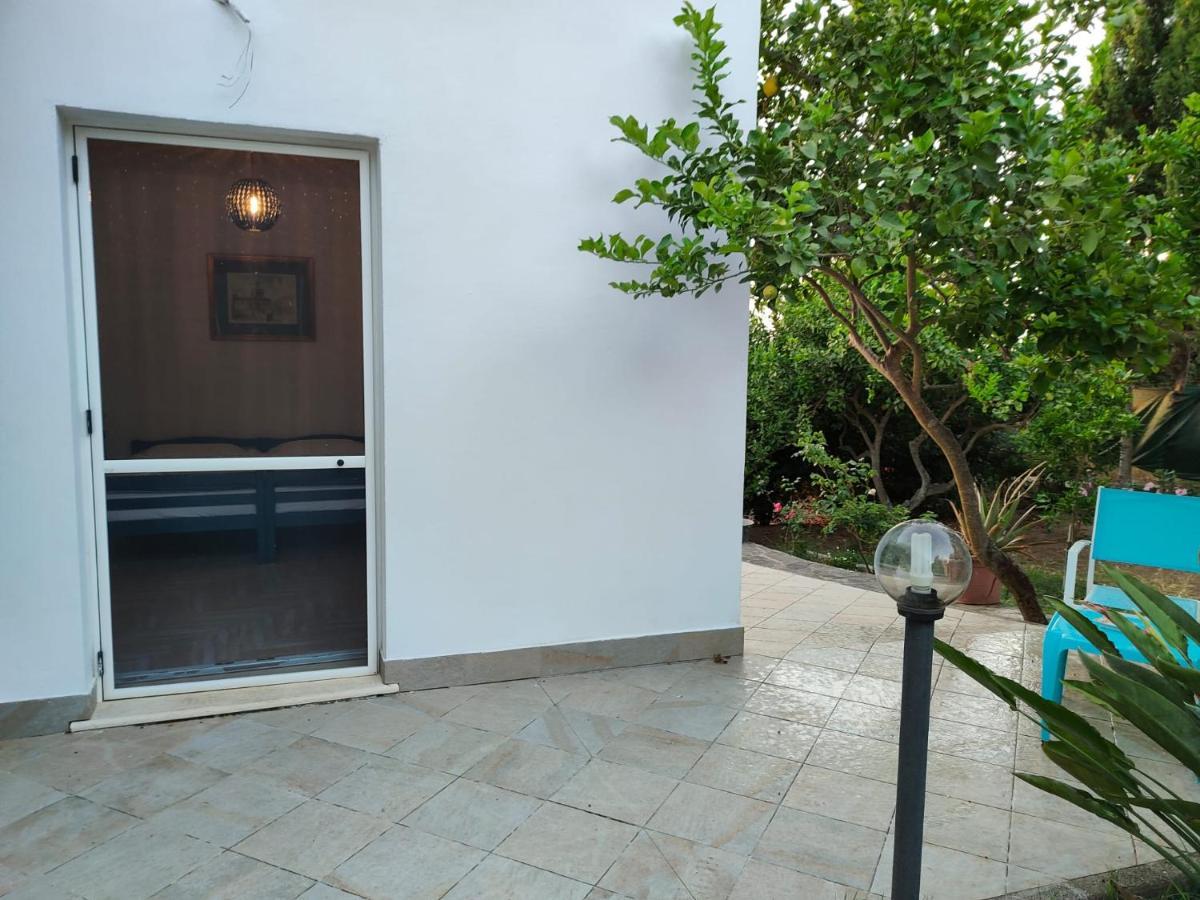 בית הארחה סאסארי 	Filoxenia Di Umberto מראה חיצוני תמונה